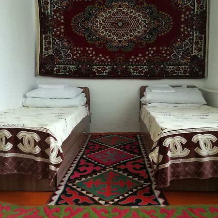 Horseback Holiday At Kyzart Village Dzhangyaryk Exterior foto